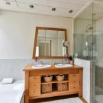 Jak zorganizować SPA w domu – nowoczesne kabiny prysznicowe z hydromasażem i sauną
